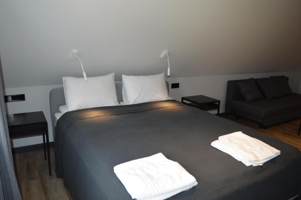 Baltas Gandras Hotel Naisiai Ngoại thất bức ảnh