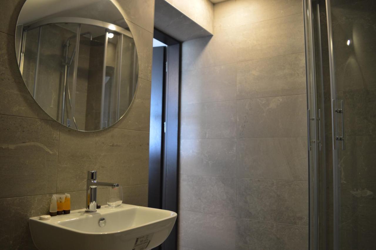 Baltas Gandras Hotel Naisiai Ngoại thất bức ảnh